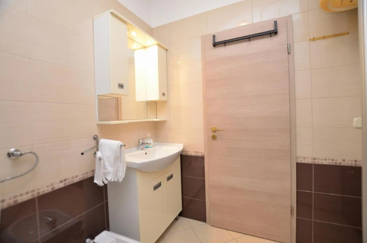 Apartment Maria Labin